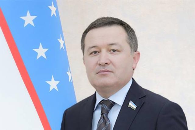 В Узбекистане назначен новый бизнес омбудсмен В Узбекистане назначен уполномоченный по защите прав и законных интересов субъектов предпринимательства бизнес омбудсмен при Президенте Республики Узбекистан Эту должность занял Абдуманноп Буриев   English O zbek tilida Ўзбек тилида На русском iOS Android