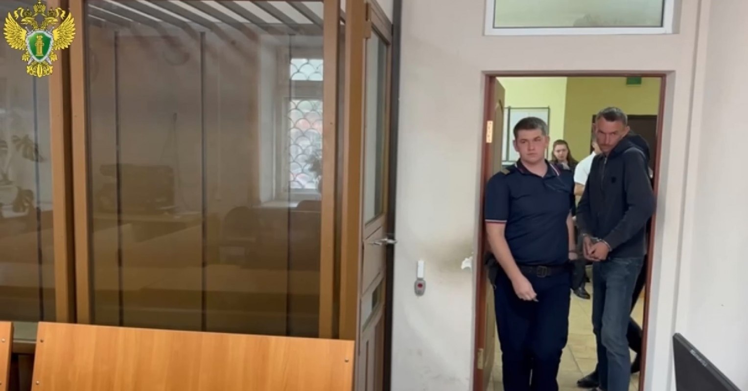 Orenday:Оренбург В ОРЕНБУРГЕ ЗАКЛЮЧИЛИ ПОД СТРАЖУ ВОДИТЕЛЯ, НАСМЕРТЬ СБИВШЕГО ИНВАЛИДА-КОЛЯСОЧНИКА В Ленинском районном суде избрана мера пресечения обвиняемому в смертельном наезде на маломобильного пешехода. Подробности на сайте: @