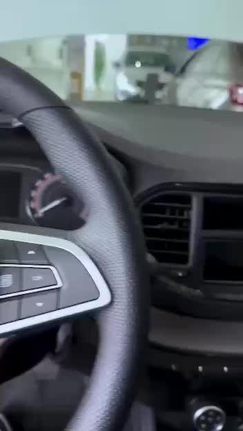 Новая Lada Vesta и Granta: отсутствие базовых опций и проблемы с качеством