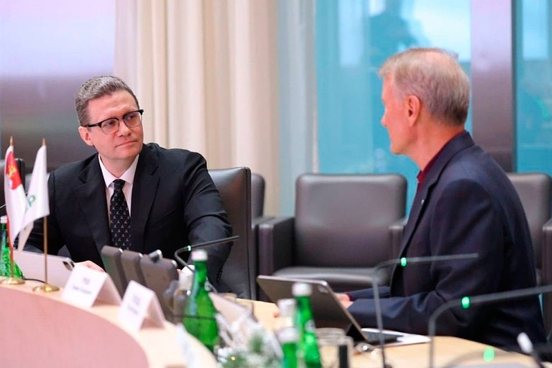 Георгий Филимонов и Герман Греф обсудили сотрудничество между Вологодской областью и Сбербанком Рабочая встреча губернатора и председателя правления Сбербанка прошла в Москве   cherinfo ru news 144370 georgij filimonov i german gref obsudili sotrudnicestvo mezdu vologodskoj oblastu i sberbankom