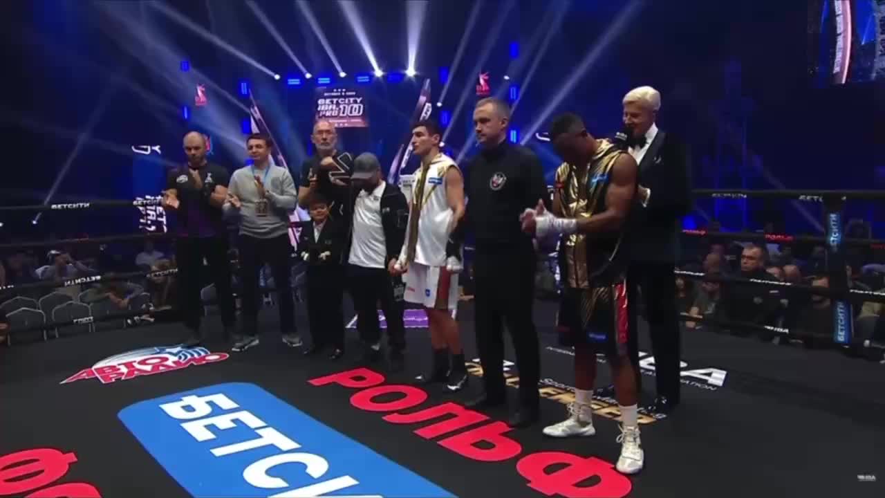 Харитон Агрба одержал уверенную победу над Чарльзом Шинимой на IBA PRO 10 в Санкт-Петербурге