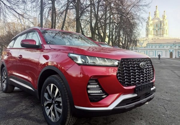 «АвтоВАЗ» сообщил о рекордных продажах автомобилей Xcite  В июне было куплено 1 618 машин.  В пресс-службе концерна уточнили, что большая часть от этого объёма пришлась на модель X-Cross — 1 300 штук.  В «АвтоВАЗе» напомнили, что бренд Xcite был создан в прошлом году партнёром компании ООО «Автозавод Санкт-Петербург», где осенью начнётся выпуск машин Lada Iskra.    Подпишись на «Говорит Москва»