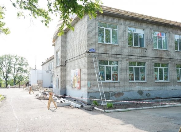Сельские школы капитально ремонтируют в Уссурийске Подрядчики намерены справиться к началу нового учебного года Читать подробнее на сайте...
