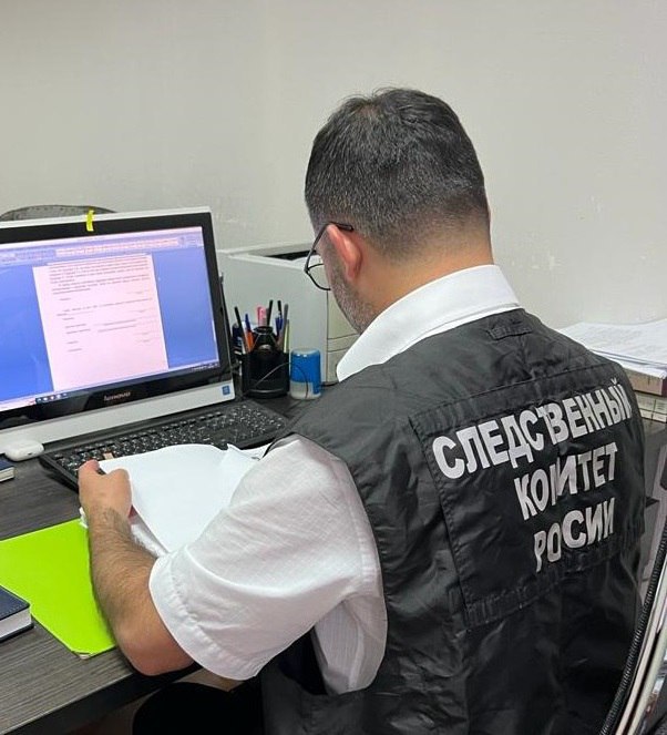 Жительница Северной Осетии больше 10 лет незаконно получала повышенную пенсию По версии следствия, в феврале 2012 года женщина предоставила в управление пенсионного фонда по Алагирскому району республики справки, где говорилось, что она работала в тяжёлых условиях, хотя это было не так. «В результате противоправных действий подозреваемой ей была выплачена пенсия в размере более 1 млн 490 тыс. рублей, чем причинен ущерб бюджету на указанную сумму», - сообщили в управлении СК РФ по Северной Осетии. Против жительницы Владикавказа возбудили уголовное дело о мошенничестве. Расследование продолжается. «ВКонтакте» и в «Одноклассниках», чтобы быть в курсе самых интересных новостей Кавказа. -канал АиФ – Северный Кавказ