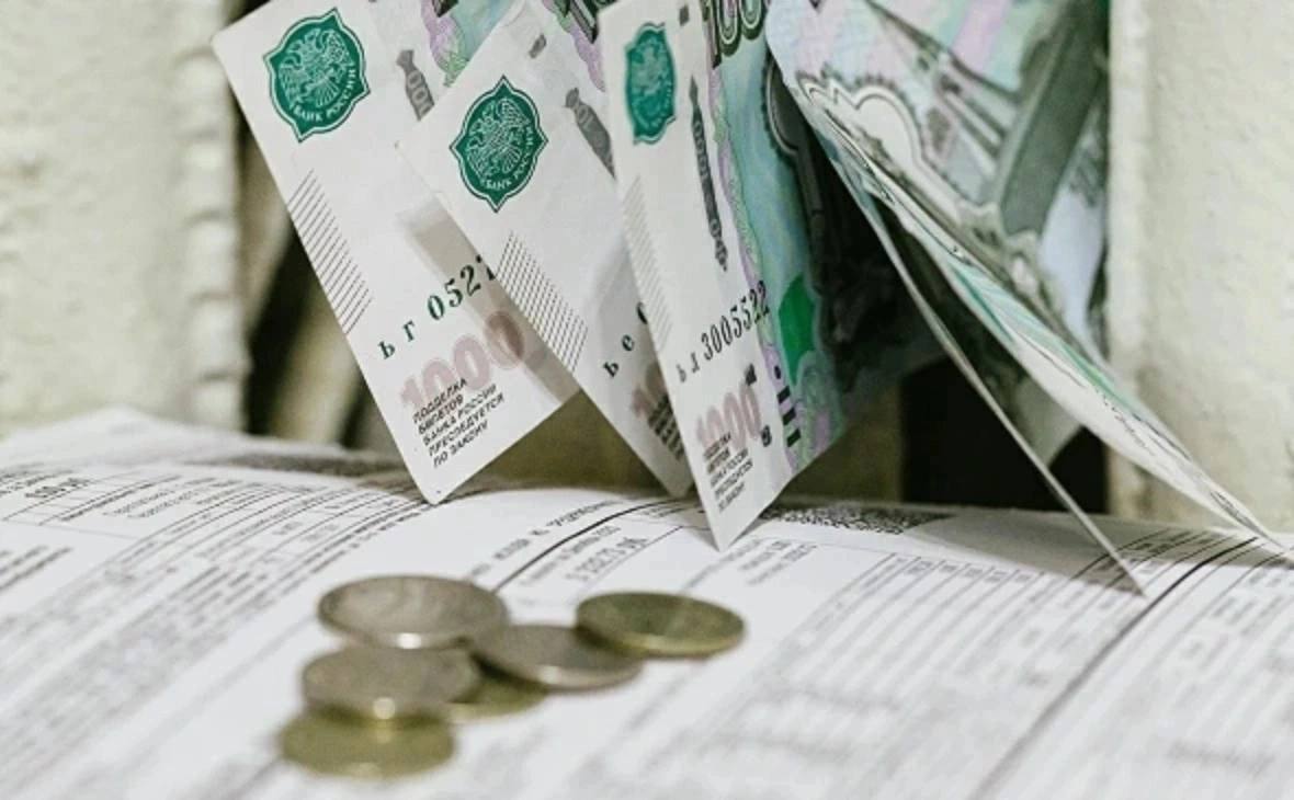 Башкирия получит еще 227 млн на поддержку льготников по оплате ЖКУ Башкирии дополнительно выделят 227 млн руб на предоставление мер соцподдержки по оплате жилищно коммунальных услуг отдельным категориям граждан Всего 43 регионам на эти цели дополнительно выделили из резервного фонда правительства страны 2 8 млрд руб Распоряжение о распределении средств между субъектами подписал премьер министр России Михаил Мишустин За счет федеральной субвенции регионам возмещают затраты на предоставление меры поддержки ветеранам инвалидам и пострадавшим в результате радиационных или техногенных катастроф Им компенсируют до 50 стоимости жилищно коммунальных услуг РБК Уфа в Telegram РБК Уфа в MAX