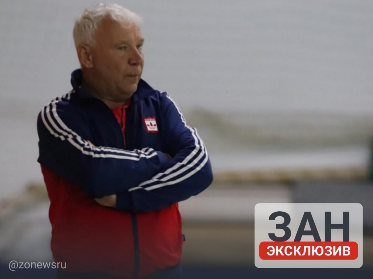 В Минспорта РФ признали нехватку тренеров и инструкторов в стране «Конечно, вопрос зарплат всегда остается ключевым для социальной сферы. Поэтому по поручению Президента России Владимира Владимировича Путина в 2025 году стартовала программа „Земский тренер“, благодаря которой специалисты, переезжающие работать в малые города и села, будут получать компенсационные выплаты в размере от 1 до 2 млн рублей», — сообщил министр спорта, президент Олимпийского комитета России Михаил Дегтярев. Он отметил, что сейчас программа работает в пилотном режиме в регионах Дальнего Востока и Центрального федерального округа, но со временем будет распространена по всей стране. Кроме того, для привлечения большего количества мотивированных молодых специалистов увеличивается количество целевых мест в спортивных вузах. «В этом году Минспорт впервые определил целевую квоту для подготовки около 100 специалистов в интересах конкретных заказчиков», — отметил глава Минспорта. Также у чемпионов и призёров крупных соревнований есть льготы при поступлении — их могут зачислить без экзаменов на спортивные специальности. А за спортивные заслуги дают дополнительные баллы при поступлении — от трех до 10 в зависимости от званий и разрядов. Фото: Официальный Телеграм-канал Минспорта Запорожской области , VK и ОК и читайте новости на нашем сайте