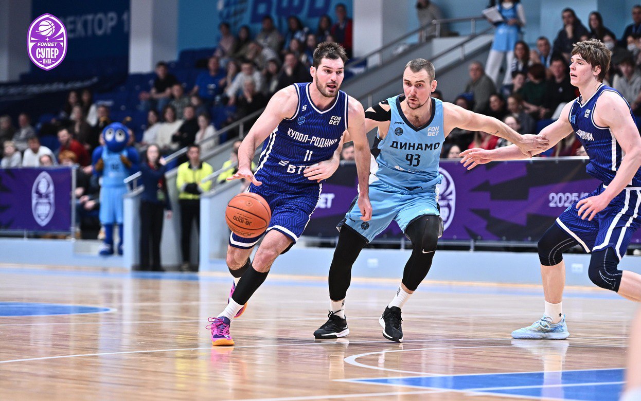 Поражение в Уфе 11 января в Уфе прошел матч очередного тура Чемпионата России по баскетболу среди мужских команд Суперлиги Местное Динамо принимало гостей из столицы Удмуртии БК Купол Родники Первая четверть осталась за хозяевами паркета 18 6 однако во второй десятиминутке сильнее были баскетболисты из Ижевска 15 16 Третий период вновь выиграли представители Башкортостана 7 10 В заключительном отрезке Родники сократили отставание но спасти игру им не удалось Итог матча 61 54 14 января ижевский коллектив занимающий 10 е место в таблице сыграет в Сургуте против местной Югры Фото russiabasket ru Подписаться на нас Telegram MAX