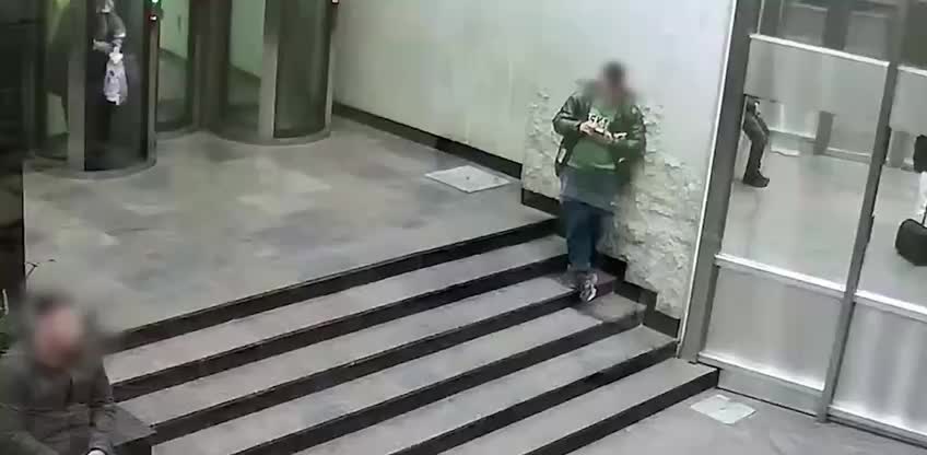 Задержание сотрудницы АЛРОСЫ и её сына по делу о контрабанде алмазов в Армению
