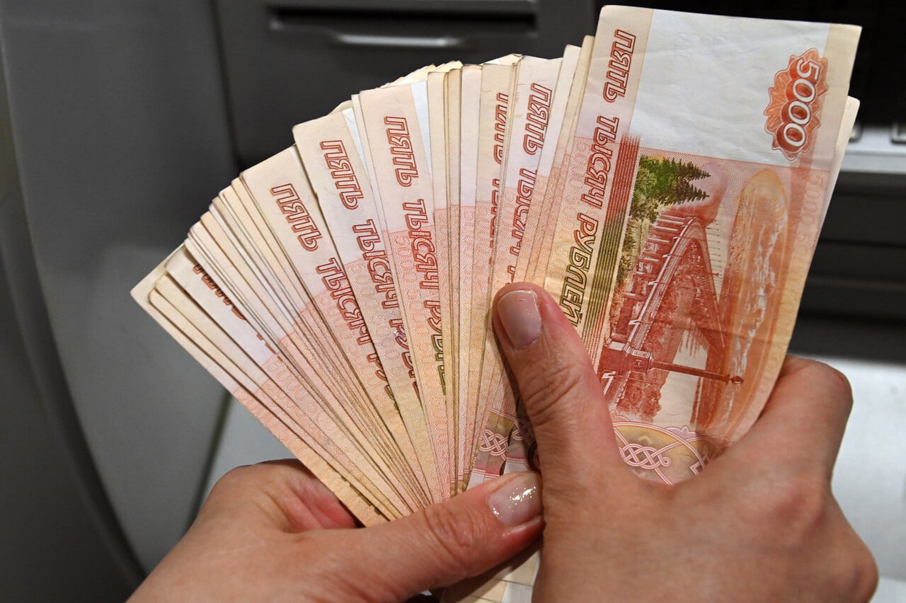 Бывшая начальница почтового отделения Усвяты предстала перед судом по обвинению в хищении более 1 3 млн рублей ПОДРОБНОСТИ Подписывайтесь на канал МК в Пскове