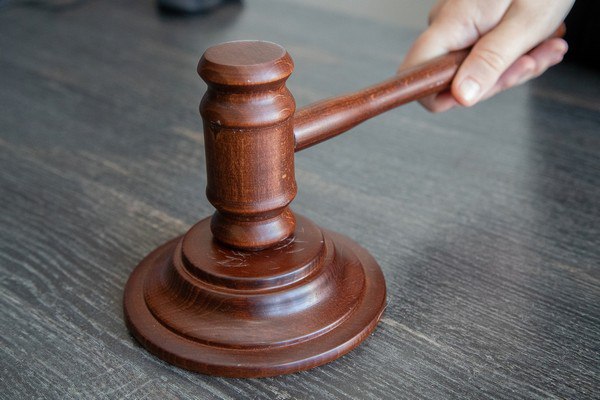 Налоговая служба потребовала признать банкротом воронежский "Борхиммаш" Межрайонная инспекция Федеральной налоговой службы России №15 по Воронежской области подала в арбитражный суд заявление о признании акционерного общества "Борхиммаш" банкротом. Об этом сообщают "Воронежские новости". Подписаться ↗ Обратная связь