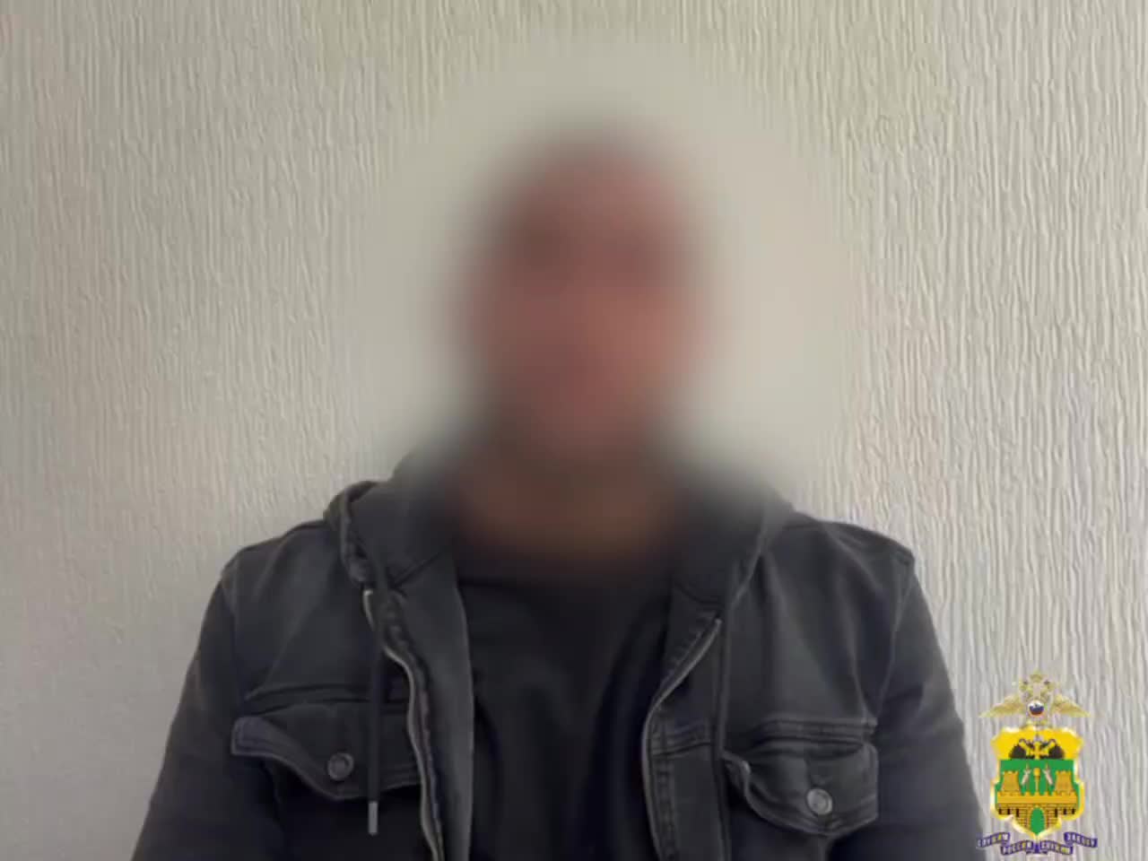 Приезжий в Агое получил 14 суток ареста за экстремистские лозунги