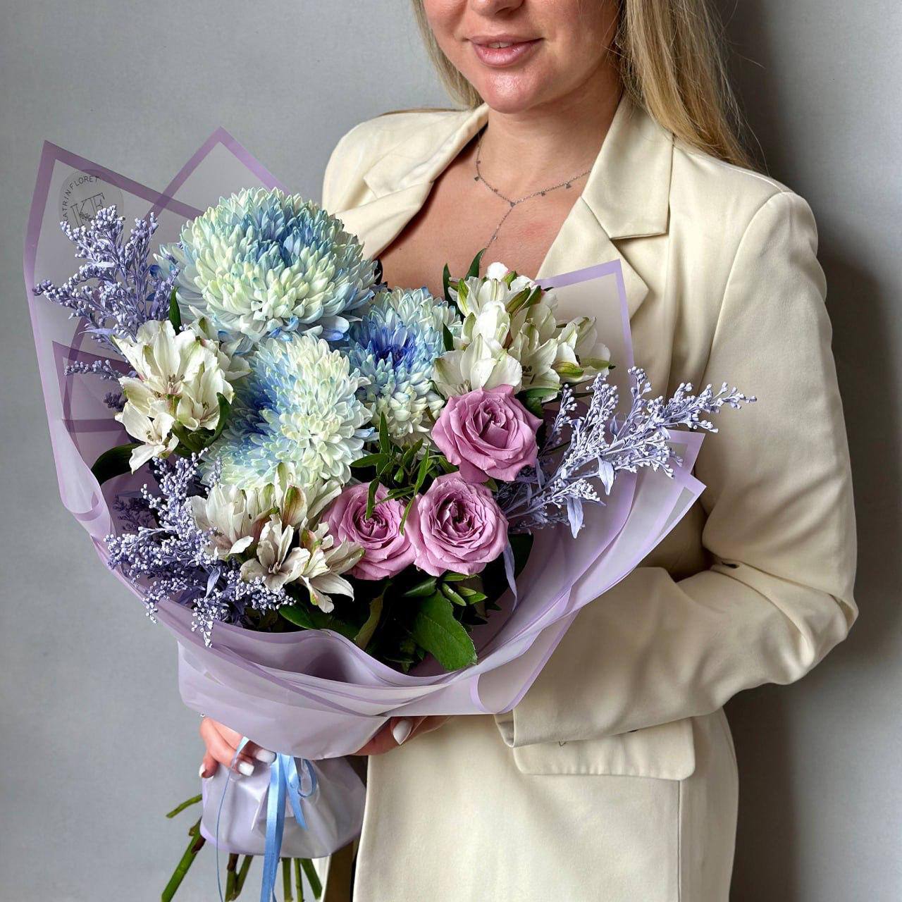 Цветочный магазин в Иваново дарит цветы Магазин Katrin Floret запустил новый розыгрыш в котором можно выиграть букет из гортензий и альстромерии ко Дню Учителя  Участвовать может каждый кто подпишется на их Телеграм канал Делимся ссылкой   t me OgBPmb1gXTw2YTQy Реклама ИП Никитина Е О ИНН 370228482690 erid 2SDnjcCBN9c