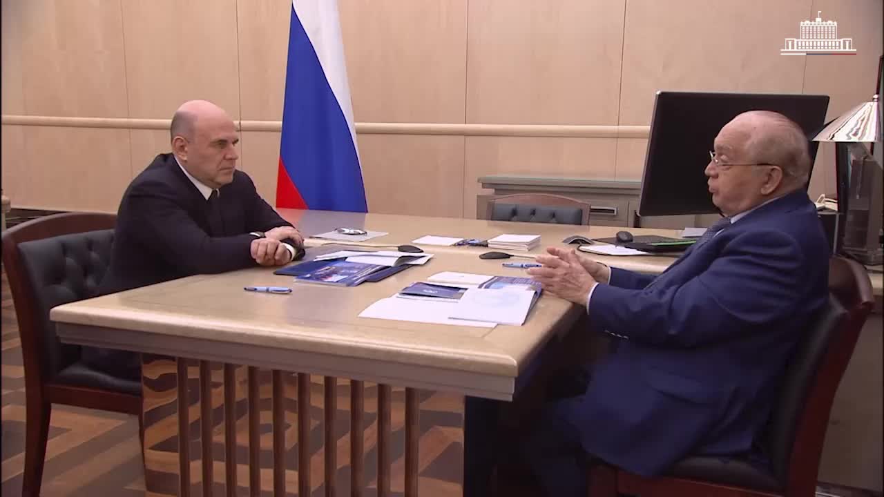 Михаил Мишустин обсудил с Виктором Садовничим новые проекты МГУ и международное сотрудничество