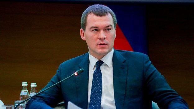 Делегация России вскоре отправится в Азербайджан где пройдут Игры стран СНГ министр спорта РФ Наша делегация готовится к выезду в Баку Азербайджан там пройдут игры стран СНГ Министр спорта Азербайджана господин Гаибов меня лично пригласил По своему визиту я буду принимать решение отдельно сказал министр спорта РФ Михаил Дегтярев выступая на одной из сессий Восточного экономического форума Третьи Игры стран СНГ пройдут с 28 сентября по 8 октября в семи городах Азербайджана участники игр будут состязаться в 23 видах спорта Caucasian bureau