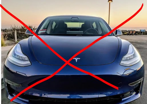 С 3 ноября запрещается проезд электромобилей и гибридных авто по Крымскому мосту со стороны Краснодарского края соответствующие изменения в постановление подписал губернатор Вениамин Кондратьев Ранее по Крымскому мосту был запрещен проезд грузовых автомобилей Для них а также электромобилей и гибридных авто доступен альтернативный сухопутный маршрут от Таганрога Ростовская область до Джанкоя Республика Крым Подпишись МИГ в telegram МИГ МAX на парковке