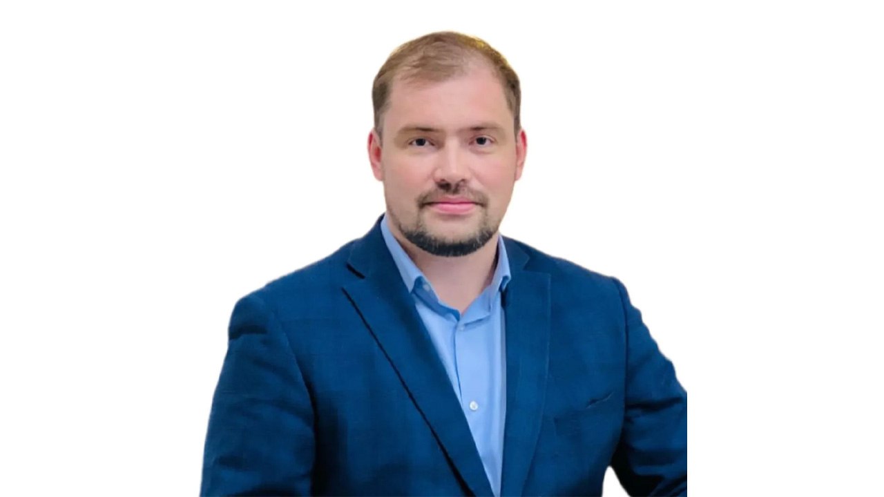 Михаил Черноградский назначен замминистра инноваций цифрового развития и инфокоммуникационных технологий Якутии Подробнее по ссылке на нашем сайте gtrksakha ru Подписаться