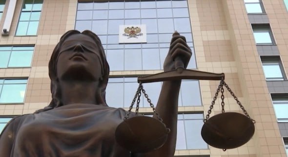 ФНС банкротит почётного гражданина Перми Пыхтеева за недоимку 719 млн Арбитражный суд Пермского края предложил до 10 ноября устранить процессуальные недостатки в заявлении о признании банкротом бывшего топ менеджера советского и российского авиапрома Виктора Пыхтеева Налоговая служба выявила у него недоимку на сумму более 719 6 млн руб Почетный гражданин Перми уже признавался банкротом в 2018 году с долгом в 314 4 млн рублей перед ПАО Банк Санкт Петербург но в 2020 году был освобожден от исполнения обязательств после выплаты 13 8 млн руб 4 38 rbc perm