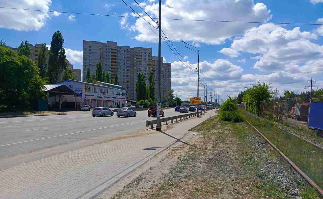 Стало известно, где воздух в Воронеже наиболее загрязнён   Специалисты из ВГУ провели анализ загрязнённости воздуха в различных частях города. Результаты их работы были опубликованы в журнале «Региональные геосистемы» в первом номере нынешнего года. Данное исследование было частью общей оценки экологической ситуации в городе.