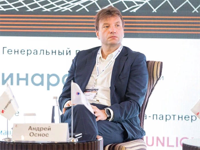 Решение о выплате второй части дивидендов Совкомбанка за 2024 год будет принято в конце 3кв - начале 4кв - управляющий Андрей Оснос — Интерфакс  "Все будет зависеть от темпов снижения ставки,  ...  в целом от результатов бизнеса, насколько вернется рост, сколько нам нужно капитала и так далее. В целом пока сложно нам сказать, что будет с дивидендами", - отметил Оснос.  Читать далее      #SVCB