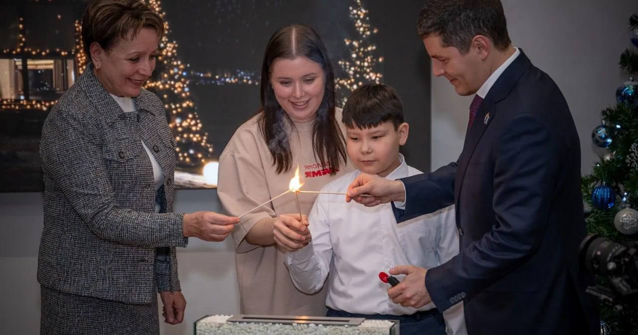 В Тюмени открылся Дом Ямала Это не просто здание на 570 квадратов а место где душа Севера продолжает жить Под одной крышей студенты члены ямальских землячеств обмен идеями душевные разговоры и большие планы Коворкинг для работы музыкальная студия для настроения залы для теплых встреч Пространство призвано объединить поколения и сохранить связь с малой Родиной Пресс служба губернатора ЯНАО Тундра Сюндра Подписаться