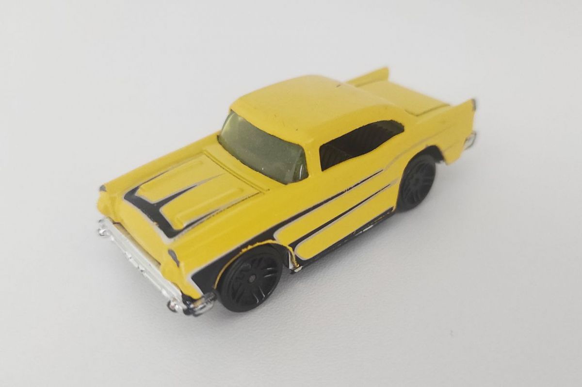 Калужанин задержан за кражи из автомобилей в двух микрорайонах   kaluganews ru fn 1801212 html В Калуге поймали подозреваемого в серии краж из авто разбивал стекла воровал магнитолы и коврики Подробности и сумма ущерба в материале   Прислать новость Подписаться