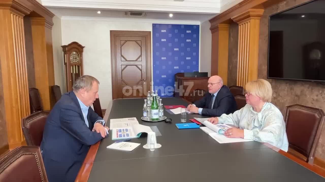В Ленобласти обсуждают новые ограничения на продажу алкоголя