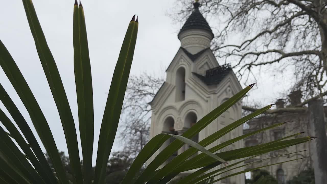 Сергей Меняйло поздравил с Рождеством и призвал к милосердию