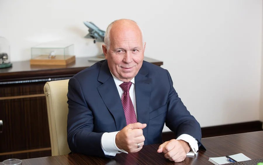 Глава Ростеха Чемезов: Ожидаем снижения ставки, причем уже очень давно. Тема больная для всей промышленности, для всей экономики. Будем верить, что это произойдет  Читать далее