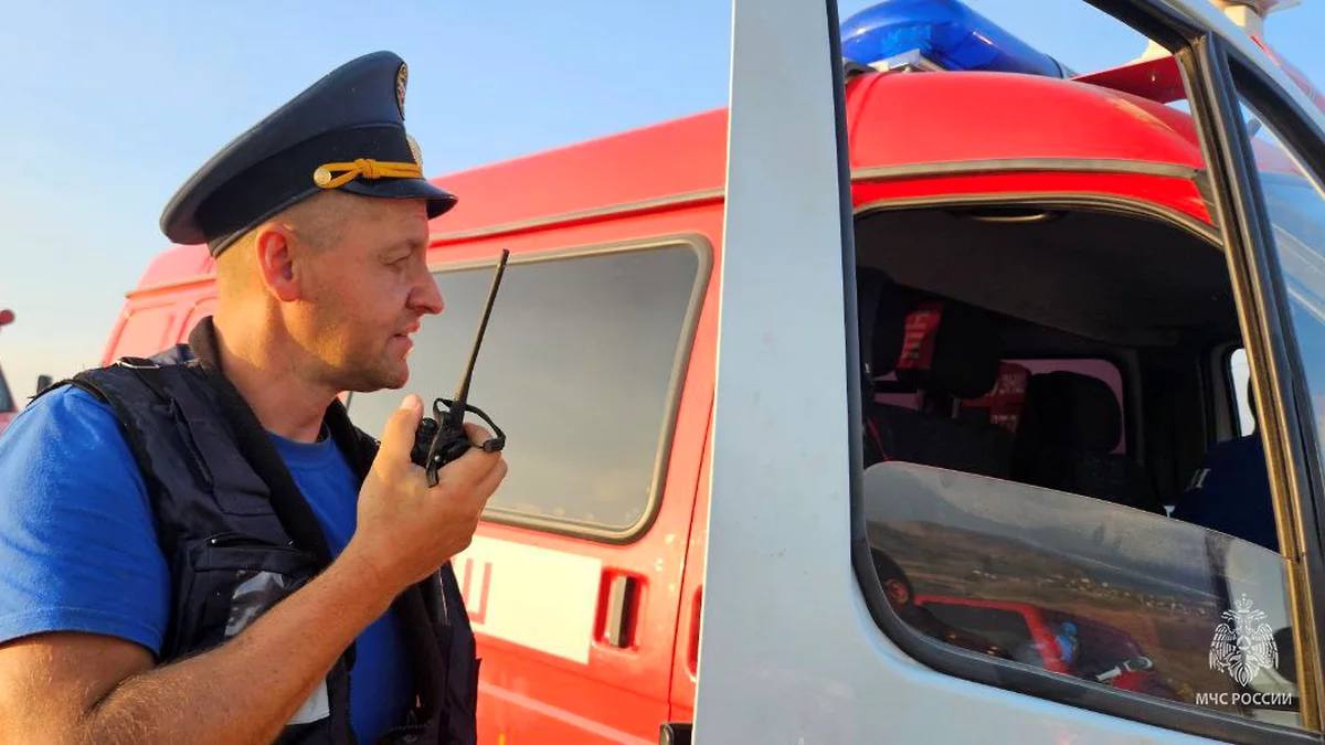 В Краснодаре потушили пожар в трехэтажном доме на улице Камской  Сообщение о пожаре поступило диспетчеру утром 12 октября около 07:05. На место происшествия были оперативно направлены подразделения спасательного гарнизона.  Фото: ГУ МЧС России по Республике Крым         Подписывайтесь на «Ъ- Кубань-Черноморье»