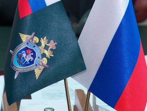 Глава СК России разбирается в нарушении прав жильцов аварийного дома в Калуге По информации калужского следственного комитета, калужанка обратилась за помощью по вопросу нарушения прав жителей многоквартирного дома на улице Пушкина в Калуге напрямую в СК России. По заявлению горожанки в социальной сети, объект находится в ненадлежащем состоянии.