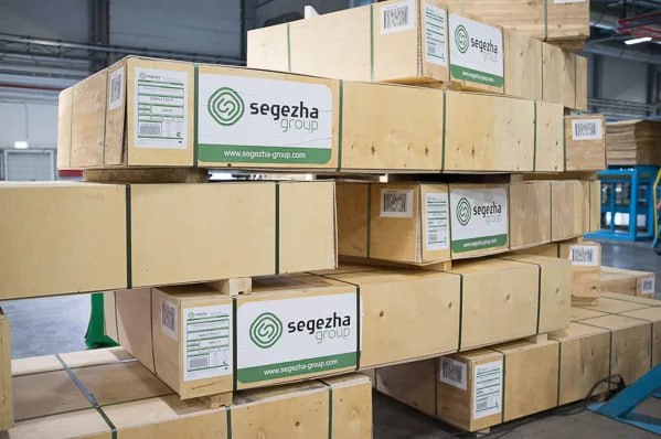 Сегежа Групп отправила пробную партию продукции в Мексику SGZH Холдинг Сегежа Групп по итогам участия в крупнейшей мексиканской выставке строительной и мебельной индустрии Expo CIHAC заключил первые контракты и отправил пробную партию своей продукции в Мексику Расширение географии экспорта поможет уменьшить зависимость от отдельных рынков сообщили ТАСС в пресс службе холдинга jkinvest news jkinvest