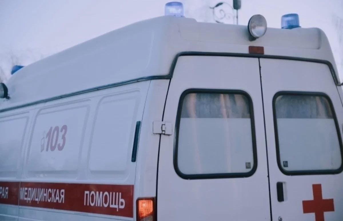 Двум ученикам воронежских школ стало плохо во время торжественных линеек в День знаний Одного из детей доставили в больницу По данным регионального минздрава ребёнок всё еще находится под наблюдением врачей В больнице он получает всю необходимую медицинскую помощь Состояние школьника оценивается как удовлетворительное vrn aif ru incidents details rebyonok popal v bolnicu posle lineyki na den znaniy v voronezhskoy shkole aifvrn