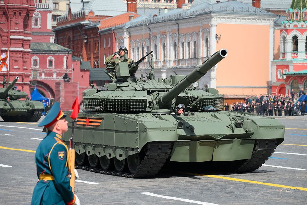 Аналитики узнали, с чем у людей ассоциируется День Победы У 78% опрошенных День Победы ассоциируется с гордостью, у 71% — с победой над фашизмом, у 58% — с памятью о ветеранах. Среди основных символов 9 Мая называют георгиевскую ленточку 33% , Знамя Победы 22% и Вечный огонь 21% . «Главным личным смыслом праздника остается дань уважения предкам, участвовавшим в Великой Отечественной войне 88% », — отмечается в исследовании. — Гордимся! Подписаться Прислать новость Проголосовать за канал