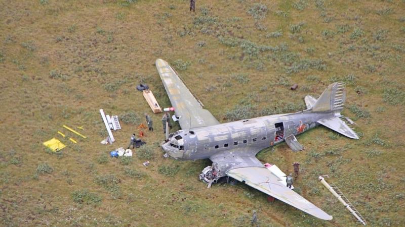 Красноярское краевое отделение Русского географического общества представило информацию о ходе восстановления исторического самолёта С-47 DL «Дуглас», известного как «Борт Тюрикова».  Специалисты проводят реставрацию в ангаре на аэродроме Мочище под Новосибирском, куда воздушное судно доставили после эвакуации из таймырской тундры в 2016–2017 годах.  Реставрацию планируют завершить в 2025 году. После этого «Борт Тюрикова» вернётся в Красноярск, где станет центральным экспонатом будущего Музея освоения Севера на острове Молокова:    #красноярск