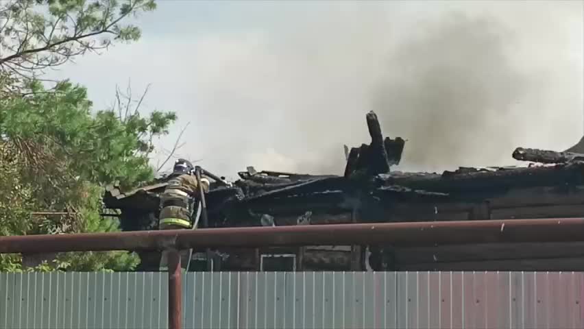 Пожары в жилых домах в Нижегородской и Самарской областях: локализация угрозы