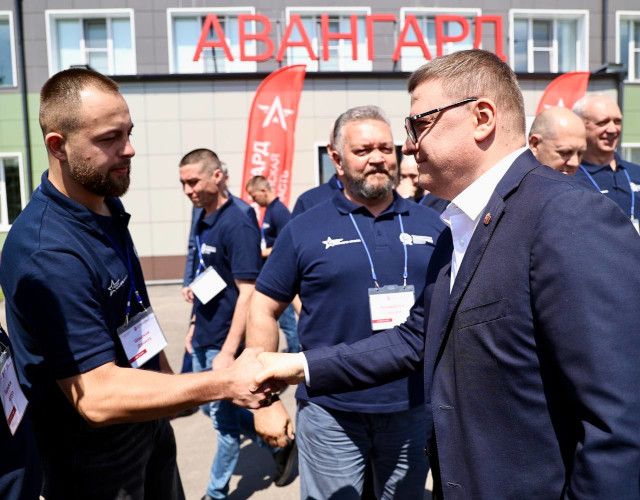 В Челябинской области бойцы СВО приступили к обучению по кадровой программе С участниками спецоперации на площадке центра «Авангард» встретился губернатор Алексей Текслер.