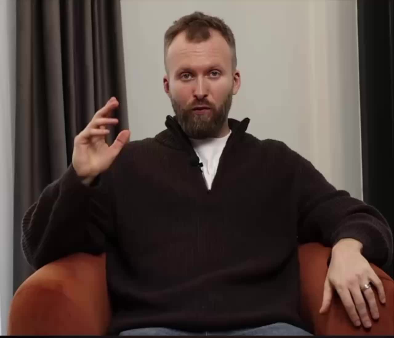 Центробанк снижает ключевую ставку до 15,5% в шестой раз подряд