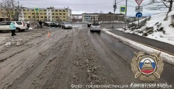В Петропавловске водитель самосвала сбил пенсионерку на зебре На проспекте 50 лет Октября в краевой столице под колёса грузовика попала 79 летняя женщина Пенсионерка переходила дорогу по нерегулируемому пешеходному переходу Нажмите для подробностей   kam24 ru news main 20260409 127107 html utm source telegram utm medium messenger