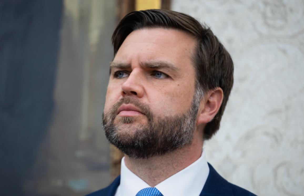 Названо имя вероятного преемника Трампа на посту президента США Марко Рубио в частном порядке сообщил союзникам что вице президент Джей Ди Вэнс станет ведущим кандидатом от республиканцев на пост президента в 2028 году и он его поддержит пишет Politico От Первого Лица Мы в МАХ