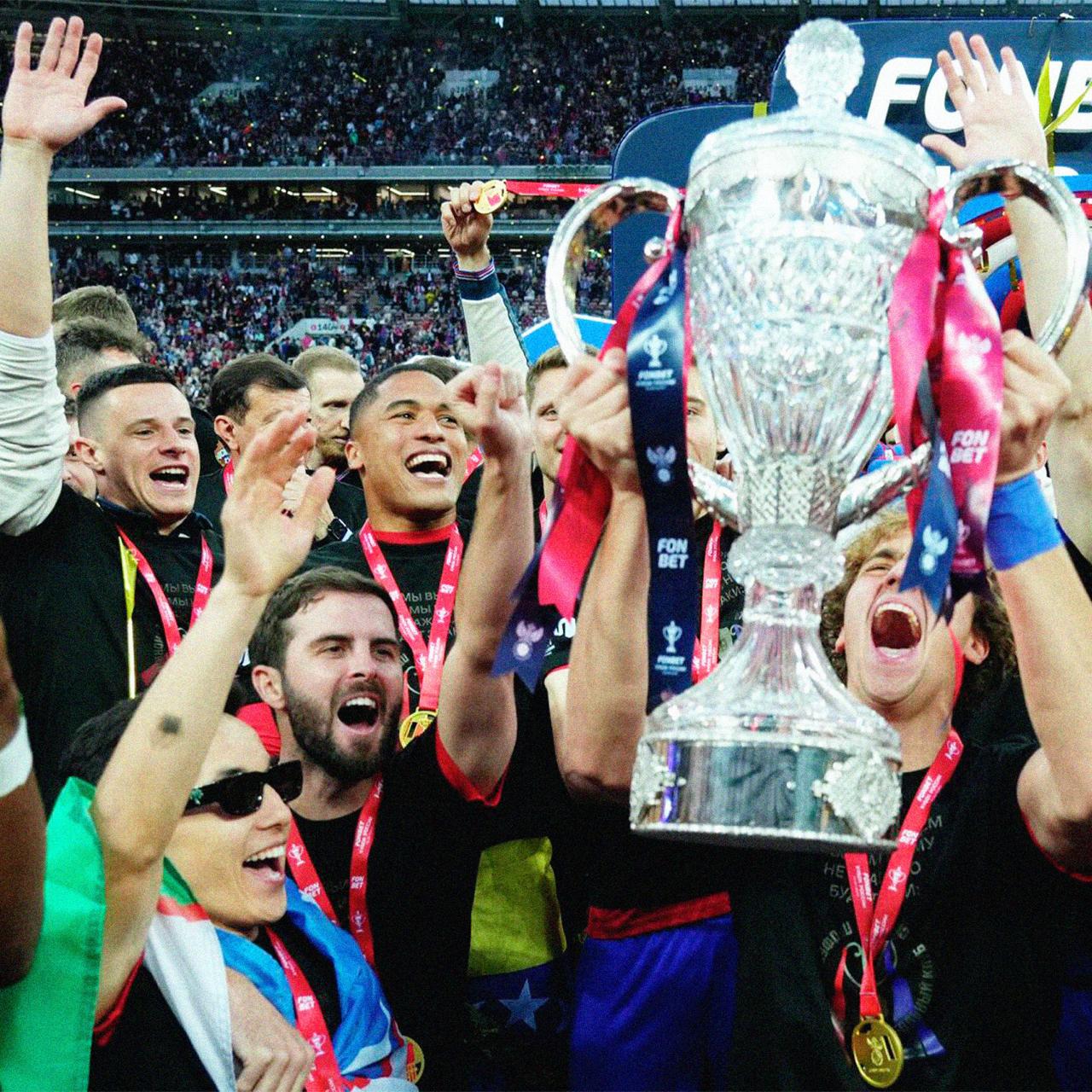 Путь РПЛ и групповой этап Кубка России могут отменить Будет создан отдельный Кубок Регионов с клубами Второй лиги Б третьего дивизиона и Медиалиги Победители нового Кубка выходят на команды из Второй лиги А а потом на Первую лигу и РПЛ Sport Baza Новый формат вступит в силу после того как УЕФА допустит клубы из России до участия в еврокубках   Все рекорды сезона в приложении ГОЛ