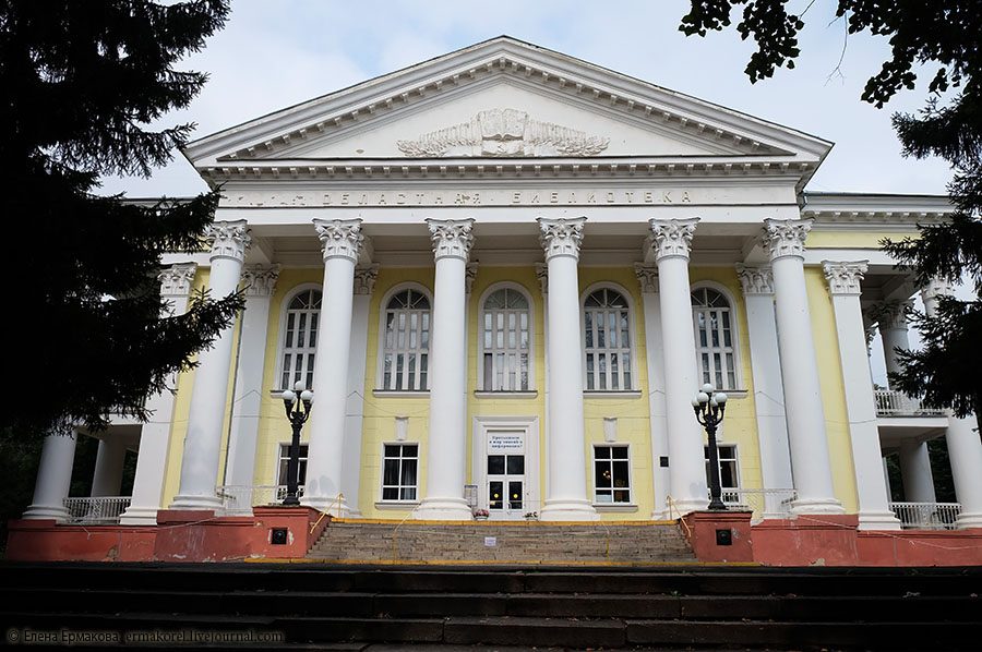 Прошли века а Пушкин остается выставка ко Дню памяти поэта С 5 по 19 февраля в зале периодики Орловской областной библиотеки им И А Бунина работает выставка Прошли века а Пушкин остается Выставка посвящена 189 годовщине со дня гибели Александра Сергеевича Пушкина поэта значение которого для русской культуры для русского человека для России в целом просто неоценимо День памяти А С Пушкина отмечается ежегодно 10 февраля   www infoorel ru news proshli veka a pushkin ostaetsya vystavka ko dnyu pamyati poeta html