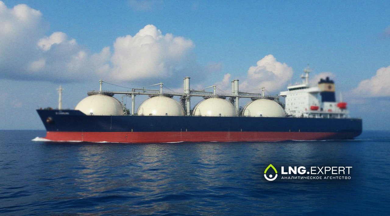 Клаудио Дескальци сокращение мощности Ямал СПГ может дестабилизировать глобальные рынки Главный управляющий итальянской энергетической компании Eni Клаудио Дескальци в интервью газете Corriere della Sera заявил что сокращение производственной мощности проекта Ямал СПГ может негативно повлиять на глобальный газовый рынок Об этом сообщает ТАСС В 2027 году весь газ из Сибири по проекту Ямал будет перенаправлен в Азию и на Ближний Восток Если возникнут какие то препятствия логистического или инфраструктурного характера производство сократится И это создаст напряженность на рынках которые не надо забывать глобальные приводит агентство слова главы Eni Он пояснил что спрос на газ сохранится в долгосрочной перспективе поскольку сжиженный природный газ СПГ играет важную роль в реализации зеленого перехода наряду с атомной энергетикой Ранее сообщалось что в 19 й пакет санкций ЕС в отношении РФ включен запрет на импорт российского СПГ Для краткосрочных контрактов ограничение вступит в силу 25 апреля 2026 года для долгосрочных 1 января 2027 года   Больше новостей и информации на нашем сайте LNGexpert АналитическоеАгентство Eni Газ СПГ КлаудиоДескальци ИмпортСПГ ЯмалСПГ