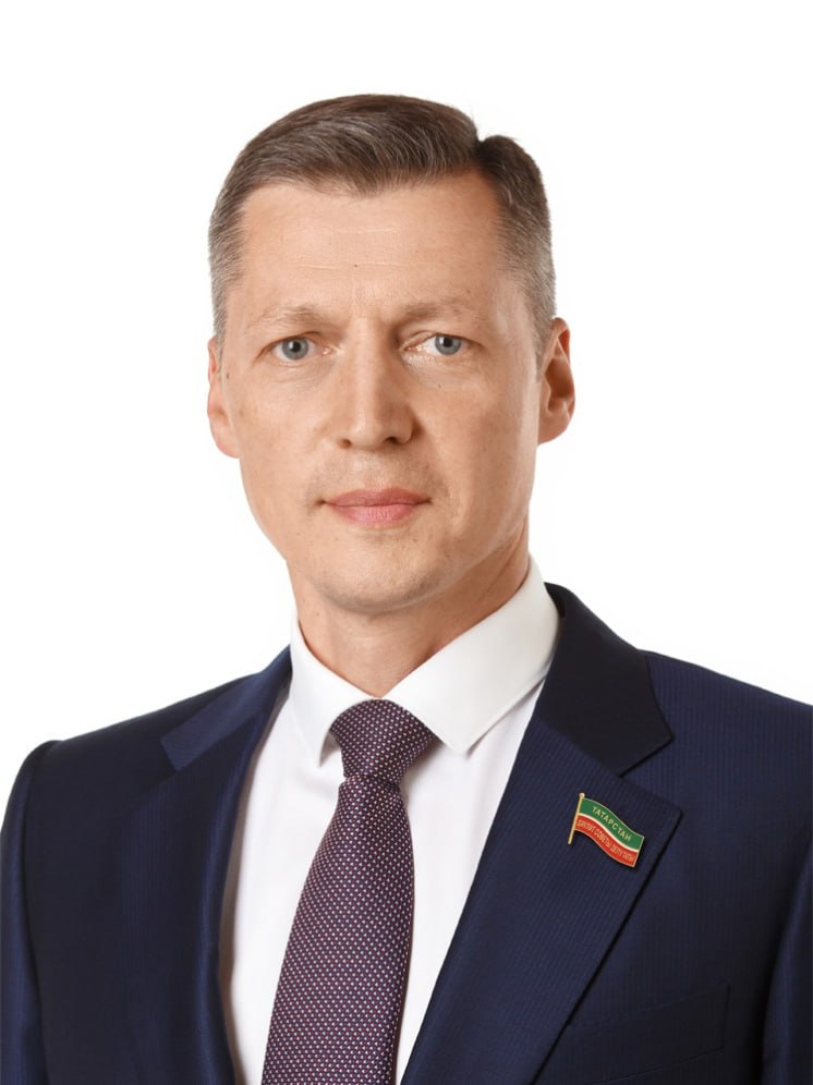 Азат Зиганшин назначен министром экологии и природных ресурсов Татарстана На этом посту он сменил Александра Шадрикова который возглавит департамент водных ресурсов Минприроды РФ Фото Госсовет Республики Татарстан kommersantkazan