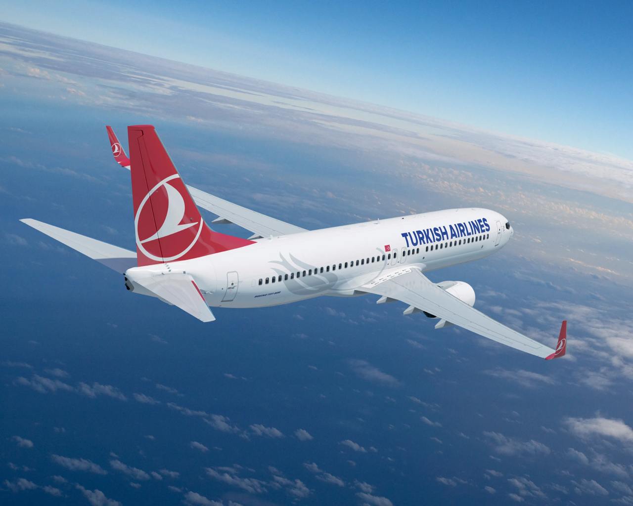 Turkish Airlines снижает норму багажа до 15 кг.    Авиакомпания уменьшает норму провоза багажа на летний сезон — с 20–23 кг до 15 кг. Это касается как регулярных рейсов, так и перелетов, выполняемых лоукостером Ajet.    Турагенты отмечают, что в системе Anex уже появились изменения, но пока не на всех рейсах. В самой компании Anex подтверждают возможное снижение норм на все вылеты.     В колл-центре Turkish Airlines эту информацию не подтвердили: нормы зависят от тарифа и класса, а Ajet предлагает тарифы с багажом 15–25 кг. Турагентства называют ситуацию неудачной для туристов, особенно на длительный отдых.