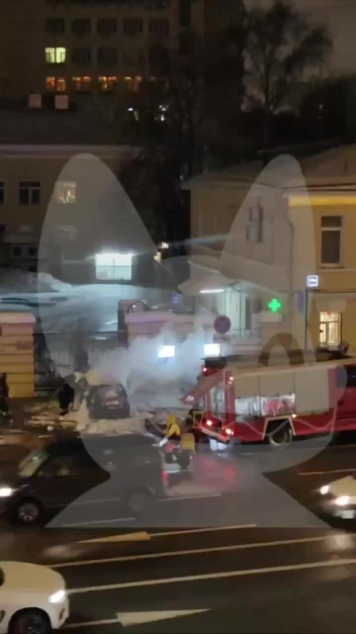 В Кишиневе произошло возгорание автомобиля рядом с ASEM