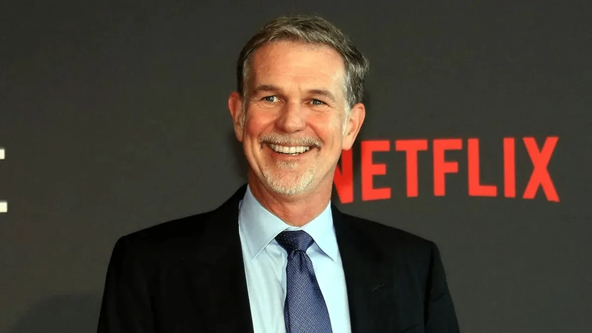 Сооснователь Netflix Рид Хастингс в июне 2026 года уйдёт с поста председателя совета директоров стримингового сервиса после почти 30 лет работы в компании Он сосредоточится на благотворительности и других проектах vc ru hr 2872655