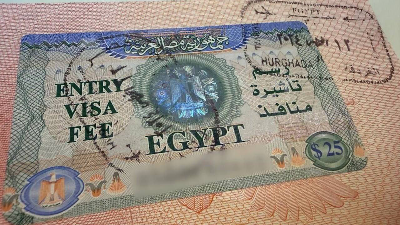 С нового года стоимость визы в Египет увеличат больше чем вдвое Цена поднимется с 25 до 45 что связано с наплывом путешественников Законопроект уже получил одобрение местных властей