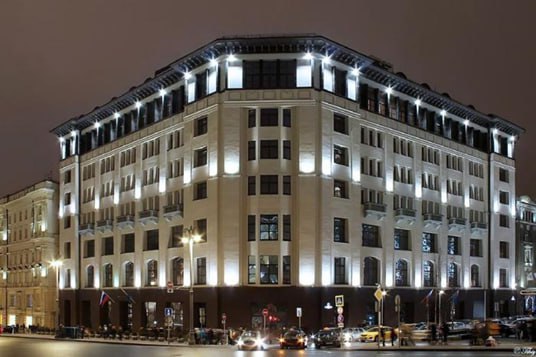 Минтранс переутверждает Правила госрегистрации гражданских воздушных судов На сайте Regulation gov ru размещен проект приказа Минтранса России Об утверждении Федеральных авиационных правил Правила формирования и ведения Государственного реестра гражданских воздушных судов Российской Федерации и об утверждении Правил государственной регистрации гражданских воздушных судов в Российской Федерации ФАП дополняется положениями предусматривающими исключение данных о воздушном судне из Государственного реестра гражданских воздушных судов Российской Федерации Замечания и предложения по проекту можно направить разработчику и разместить на сайте до 2 марта 2026 г