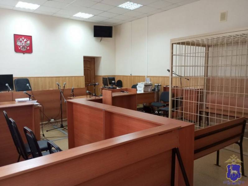 Сотрудники уголовного розыска ОМВД России по городу Жигулёвску разыскали и задержали мужчину, совершившего кражу из дачного дома В апреле текущего года в дежурную часть Отдела МВД России по городу Жигулёвску за помощью обратился 36-летний житель Самары. Мужчина сообщил, что из его дачного дома, расположенного в посёлке Солнечная Поляна, пропали два велосипеда. Заявитель оценил причинённый материальный ущерб в размере более 40 тысяч рублей.