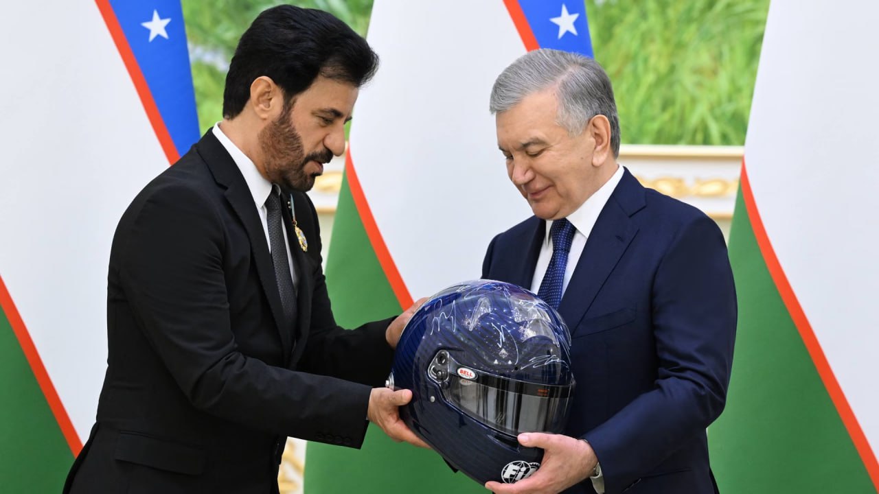 Шавкат Мирзиёев принял президента Международной автомобильной федерации Президент Узбекистана и глава FIA обсудили развитие картинга и гонок формульного типа в Узбекистане а также создание в стране современной инфраструктуры автоспорта   uznews uz ru news 105558 uznews